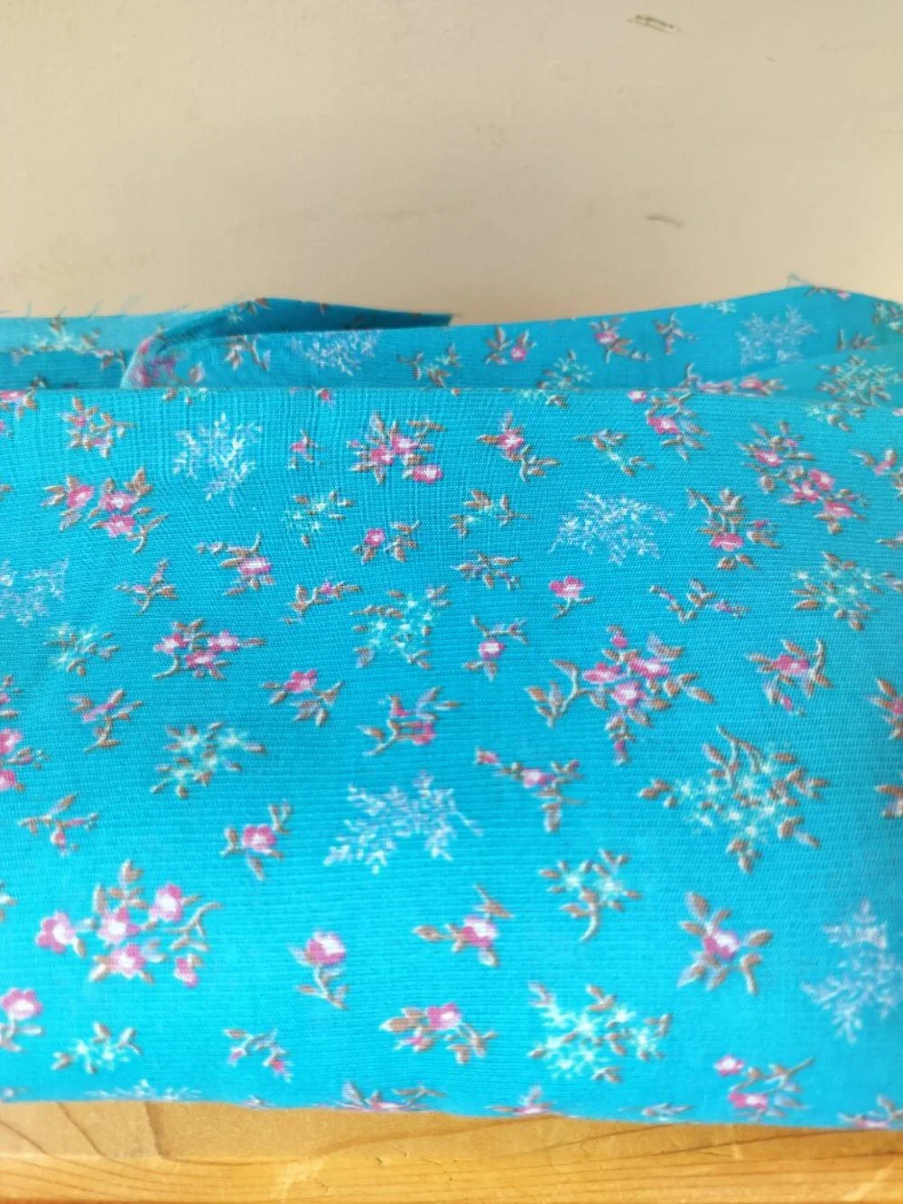 Vintage Fabric - Blue Florals